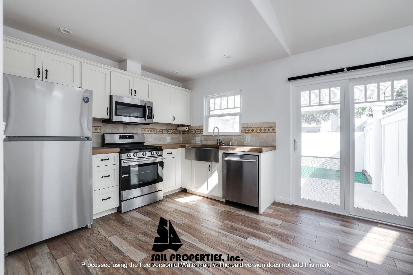 Beautifully Remodeled Apartment in Huntington Beach property image