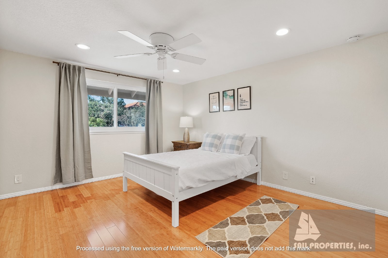 Beach townhome Vacation Rental with two car garage! property image