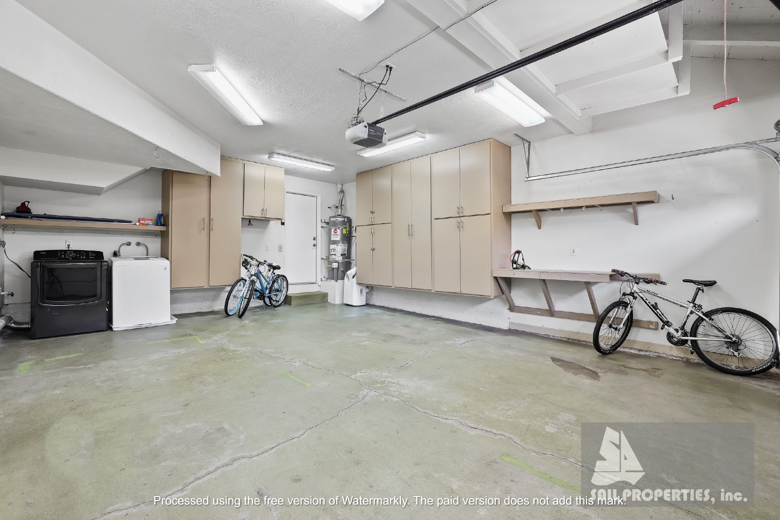 Beach townhome Vacation Rental with two car garage! property image