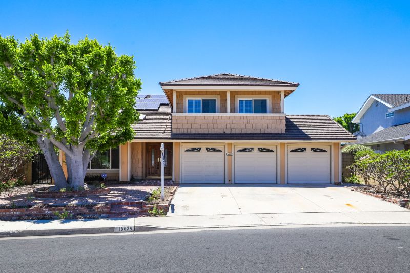 Exploring the Best Neighborhoods in Fountain Valley, CA: A Guide to Living in a Hidden Orange County Gem