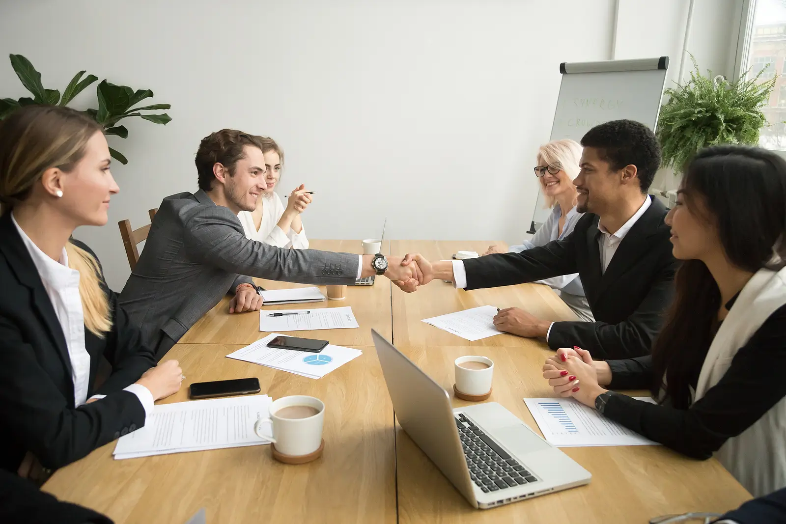 Real Estate Syndication: Weighing the Risks and Benefits