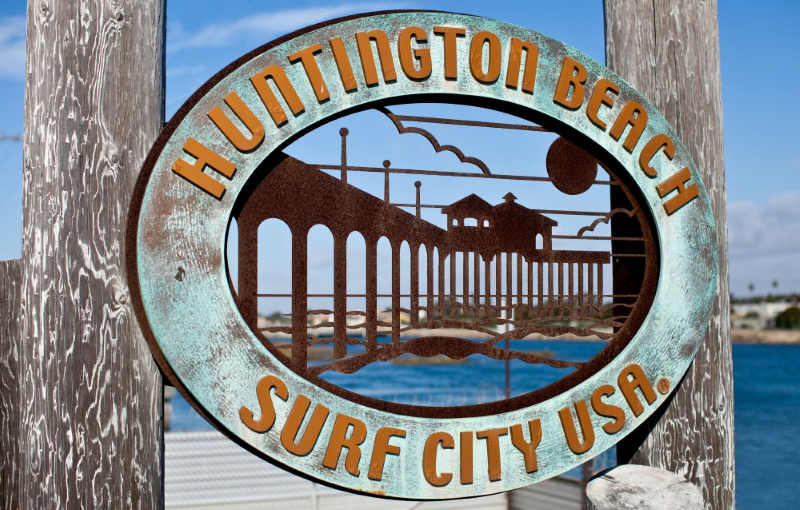 Exploring the Best Neighborhoods in Huntington Beach: Where to Live in Surf City USA
